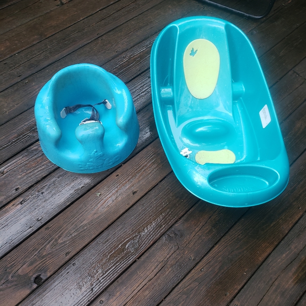 Baby bath and gumbo chair included in kids items
